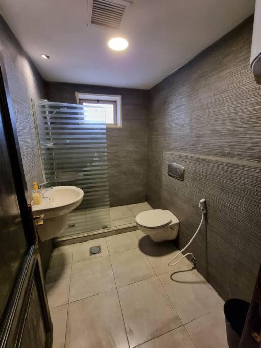 Deir Ghbar 3 Rooms Apart Amã Exterior foto