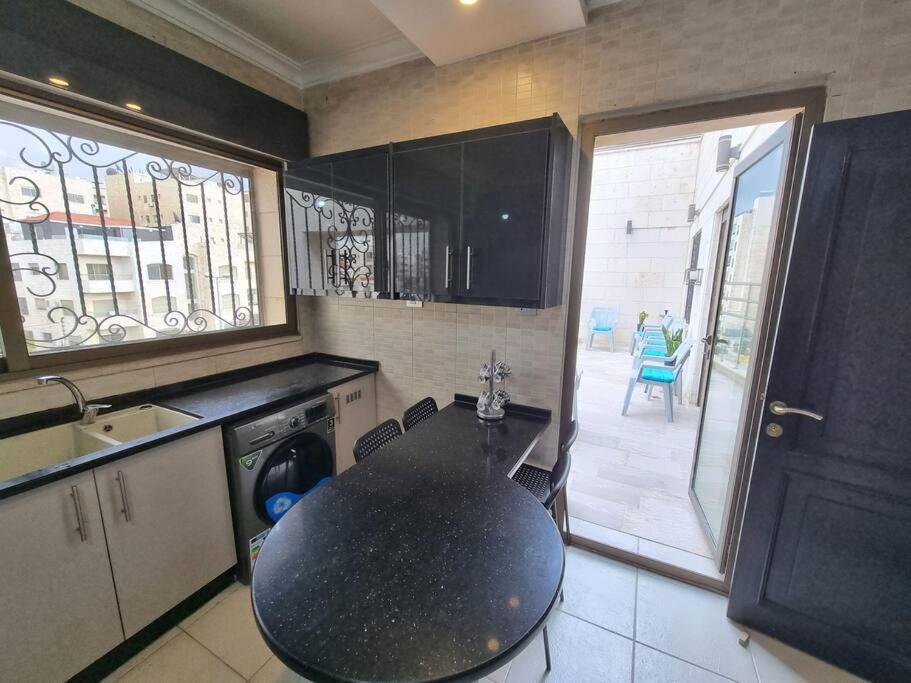 Deir Ghbar 3 Rooms Apart Amã Exterior foto